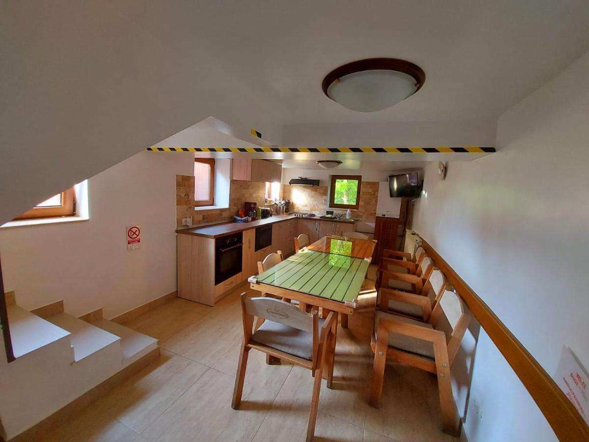 Buşteni C Houseヴィラ エクステリア 写真